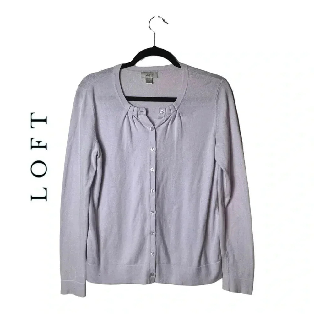 1375. LOFT LONG SLEEVE CARDIGAN FULL BUTTON UP SIZE MEDIUM LAVENDER PURPLE COLOR
